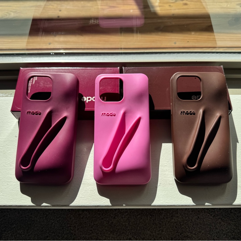 Rhode Lip Case for iPhone 14 Pro Max — Summer Pink, Raspberry Jelly & Espresso